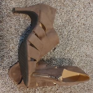 Suede sip up heels